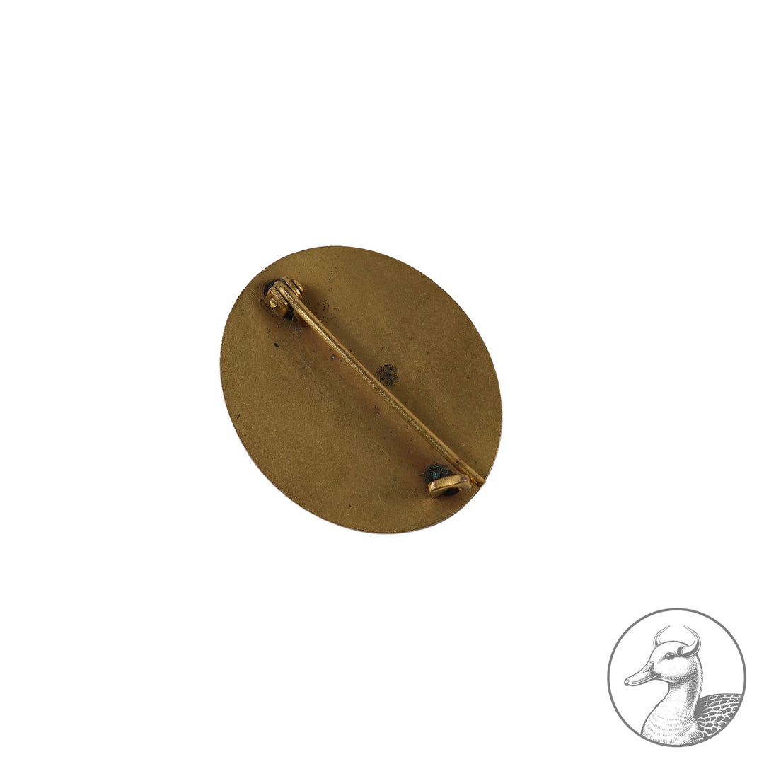 Der kleine Nachlass besteht aus einem unmarkierten VWA in Gold&nbsp; Buntmetall mit der dazugehörigen Urkunde unterschrieben vom Abteilungskommandeur sowie einem unmarkierten EK 2 am Band ,auch mit der Verleihungsurkunde unterschrieben vom&nbsp; Eichenlaubträger und Kommandeur der 336.Inf.Division&nbsp; Walther Lucht.

Seltener kleiner Nachlass eines Artillerie Offiziers im guten sammelwürdigem Zustand.