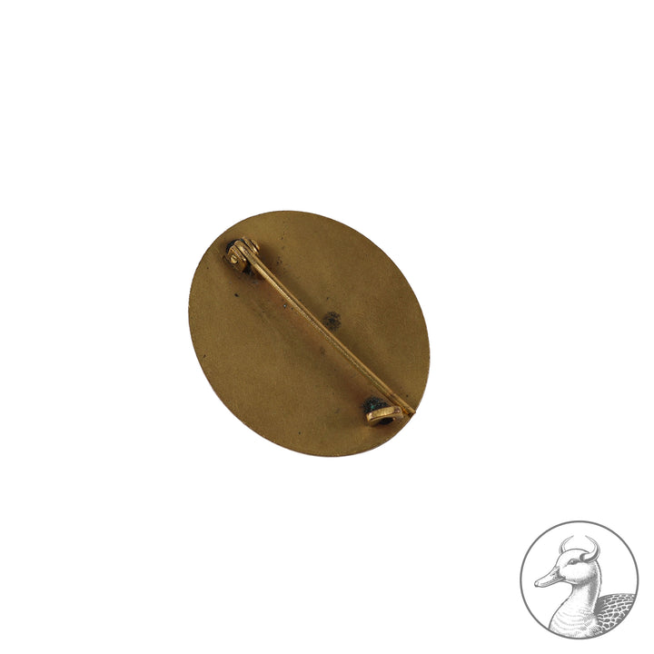 Der kleine Nachlass besteht aus einem unmarkierten VWA in Gold&nbsp; Buntmetall mit der dazugehörigen Urkunde unterschrieben vom Abteilungskommandeur sowie einem unmarkierten EK 2 am Band ,auch mit der Verleihungsurkunde unterschrieben vom&nbsp; Eichenlaubträger und Kommandeur der 336.Inf.Division&nbsp; Walther Lucht.

Seltener kleiner Nachlass eines Artillerie Offiziers im guten sammelwürdigem Zustand.