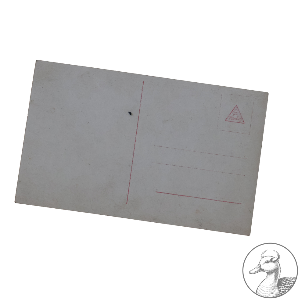 Originales Portrait von Oswald Boelcke Willi Sanke Berlin.

Große Portraitfotografie Hauptmann Boelckes aus der Zeit des 1. Weltkrieges und eine Postkarte die Boelcke zusammen mit Oberleutnant Immelmann im Kreise ihrer Kameraden zeigt. Beide Abbildungen stammen aus Berlin W. Sanke (Photographica und Postkartenvertrieb