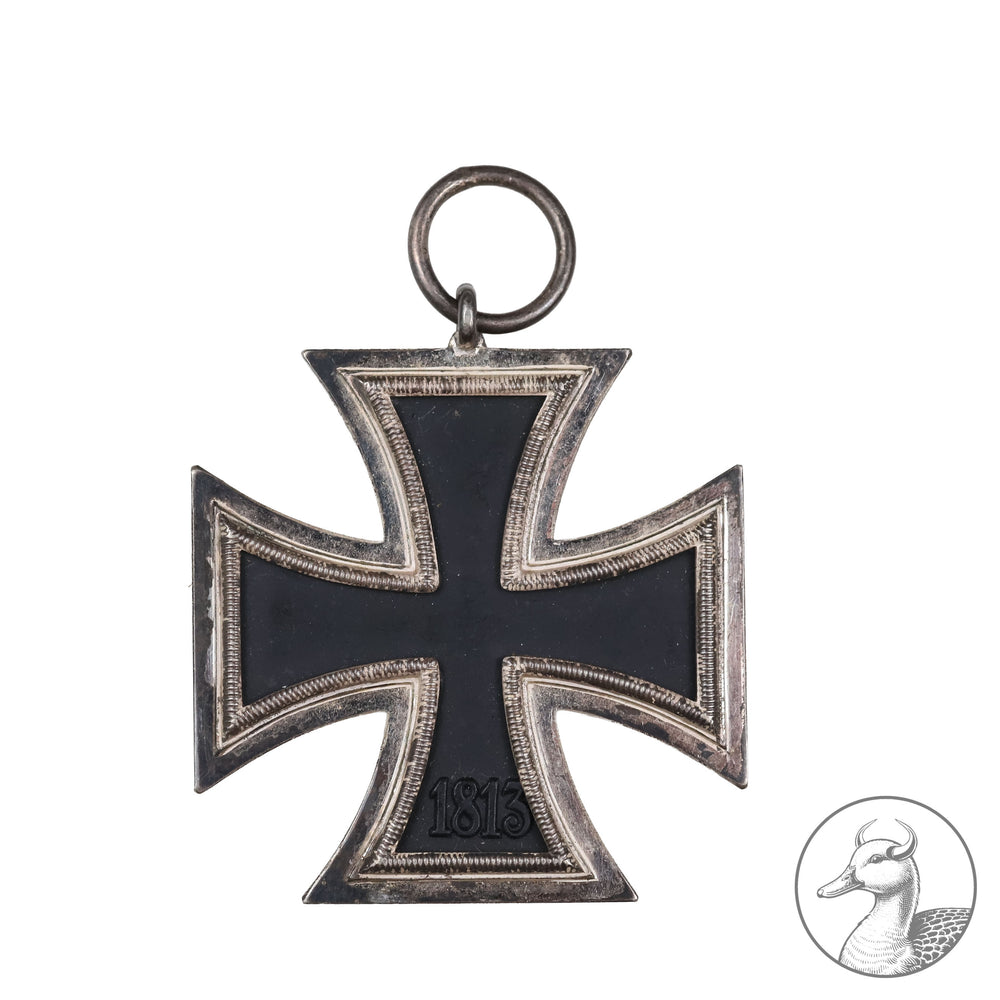 Orden Eisernes Kreuz 2. Klasse EK II 2. Weltkrieg 1939&nbsp;

Authentisches Sammlerstück aus dem Zeitraum des Zweiten Weltkrieges. Eisernes Kreuz zweiter Klasse im gebrauchten aber sammelwürdigem Zustand.