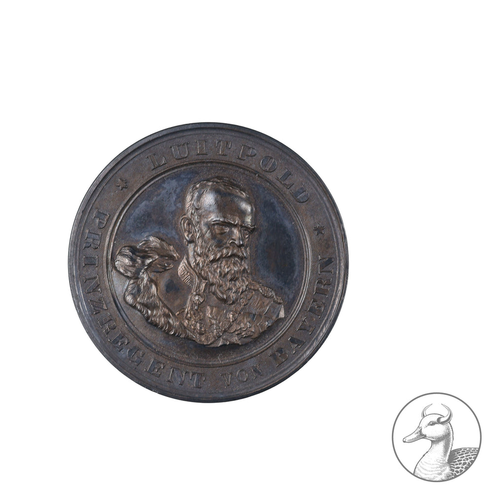 Schießpreis Bayern 1903 im Etui Lechfeld

Silbermedaille, gestiftet vom Prinzregent Luitpold für gute Schießleistungen 1903 im dazugehörigen Etui ausgelegt, mit blauem Samt im guten Zustand.