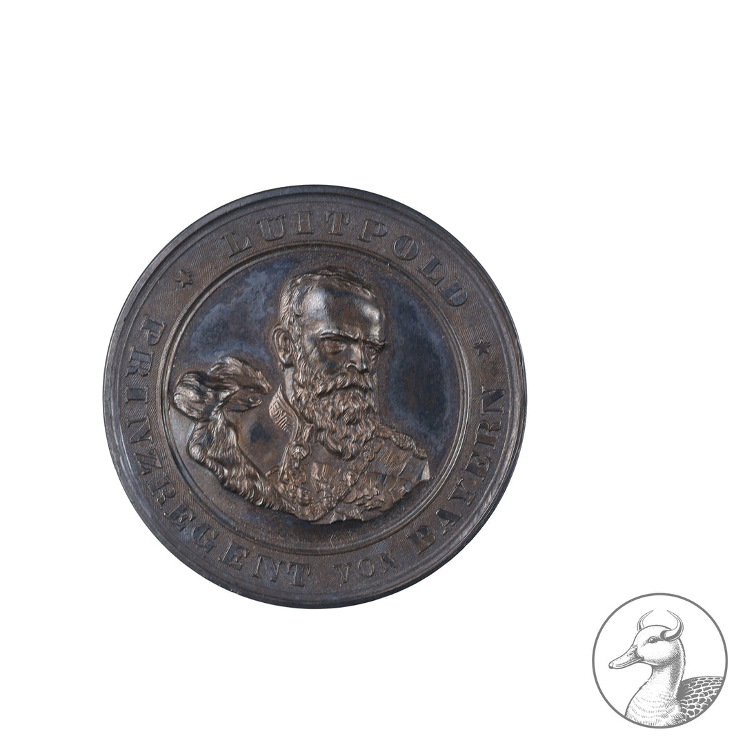 Schießpreis Bayern 1903 im Etui Lechfeld

Silbermedaille, gestiftet vom Prinzregent Luitpold für gute Schießleistungen 1903 im dazugehörigen Etui ausgelegt, mit blauem Samt im guten Zustand.