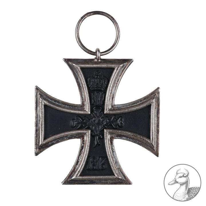 Eisernes Kreuz 2. Klasse 1914 und Ehrenkreuz für Frontkämpfer mit Band im Etui.

Sehr schönes Original Set eines Eisernen Kreuzes 2. Klasse und dem Frontkämpfer Ehrenkreuz des 1. Weltkrieges 1914-1918. Beide Auszeichnungen mit Band im guten Zustand im zeitgenössischen Etui. Das Etui ebenfalls im sehr guten Zustand mit rotem Samt.