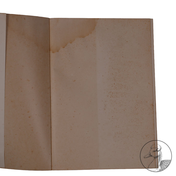 "Abseits vom Alltag" Adolf Hitler, Zeitgeschichte&nbsp;

100 Bilddokumente aus der Umgebung des Führers - Geleitwort: Obergruppenführer Wilhelm Brückner. Verlag und Vertriebsgesellschaft m.b.H. Berlin W35. Mit Schutzumschlag