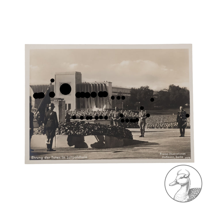 Postkarte Propaganda Reichsparteitag Nürnberg

Adolf Hitler -&nbsp; mit Himmler und Lutze im Luitpoldhain