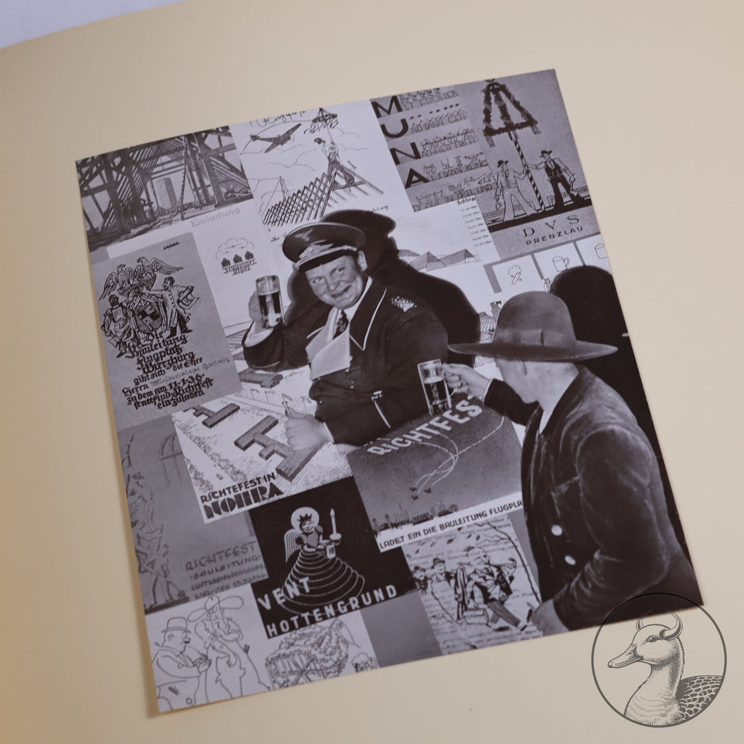 Bildband Bauten der Luftwaffe von Gollert und Lang Eine Bauleitung vom ersten Spatenstich bis zur Übergabe.

Bildband mit 15 aufmontierten Aquarellen von 1938 über Bauten der Luftwaffe-selten&nbsp;