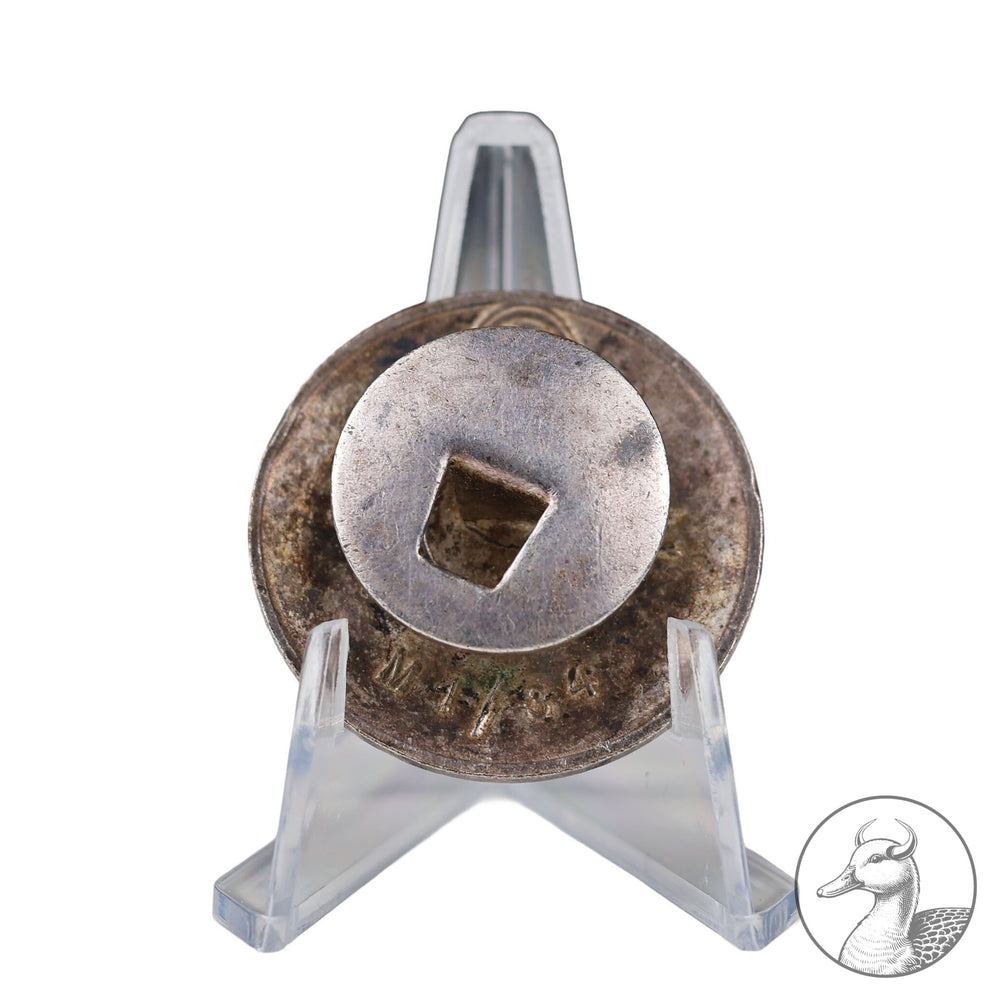 Parteiabzeichen der NSDAP RZM M 1/34 Karl Wurster Markneukirchen

&nbsp;Parteiabzeichen als Knopfloch Variante, versilbert und emailliert