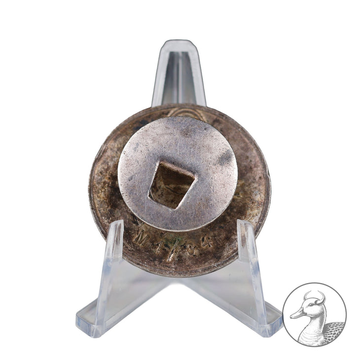 Parteiabzeichen der NSDAP RZM M 1/34 Karl Wurster Markneukirchen

&nbsp;Parteiabzeichen als Knopfloch Variante, versilbert und emailliert