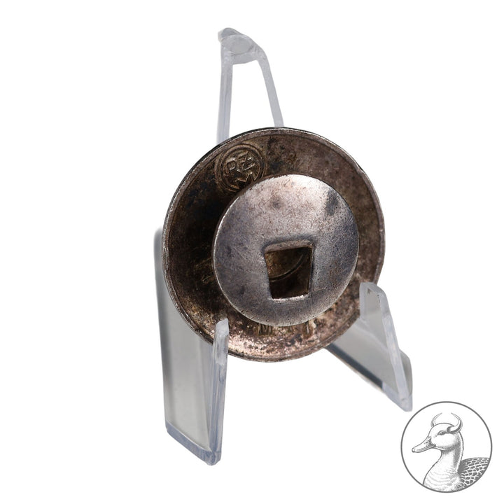 Parteiabzeichen der NSDAP RZM M 1/34 Karl Wurster Markneukirchen

&nbsp;Parteiabzeichen als Knopfloch Variante, versilbert und emailliert