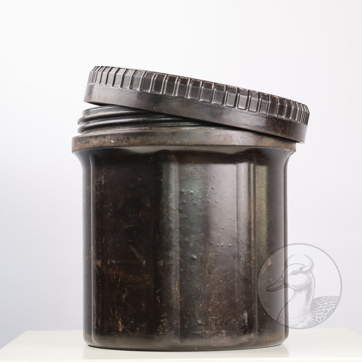 Zum Verkauf Originale Schraubdeckeldose aus Bakelit der Wehrmacht 1944 für die Kartuschen-Vorlage zur 15cm Feldhaubitze 13 leichter Riss oben bis zum Dosenboden 2/3 senkrecht verlaufend