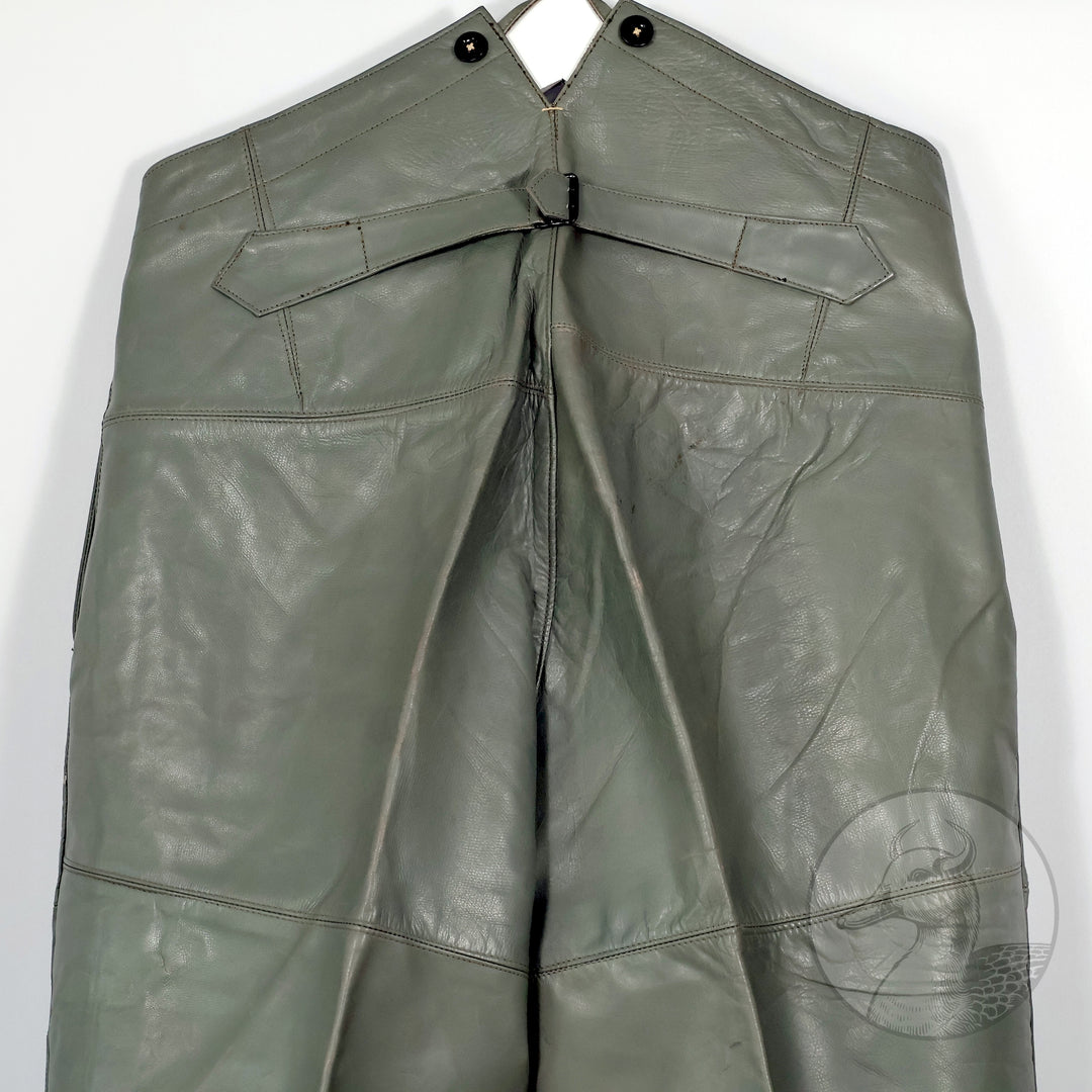 Originales Set Wachmantel Lederkombination der deutschen Kriegsmarine zweiter Weltkrieg (Mantel/Hose + Mütze)