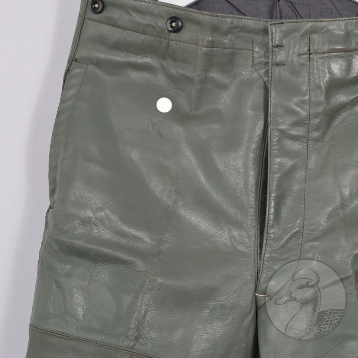 Originales Set Wachmantel Lederkombination der deutschen Kriegsmarine zweiter Weltkrieg (Mantel/Hose + Mütze)