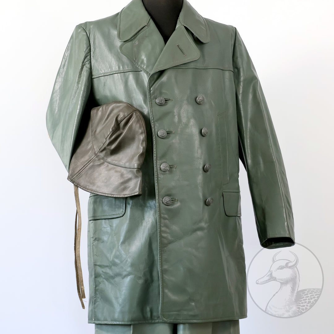 Originales Set Wachmantel Lederkombination der deutschen Kriegsmarine zweiter Weltkrieg (Mantel/Hose + Mütze)