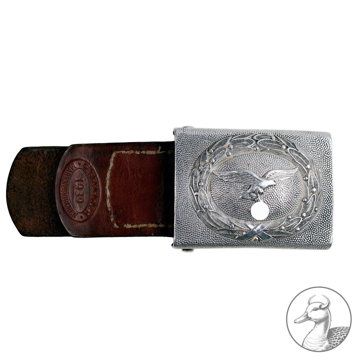 Koppelschloss Luftwaffe Mannschaften mit Hersteller. Lederzunge geprägt Gustav Brehmer Markneukirchen 1939.